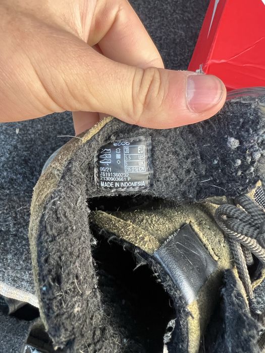 Продам чоботи.