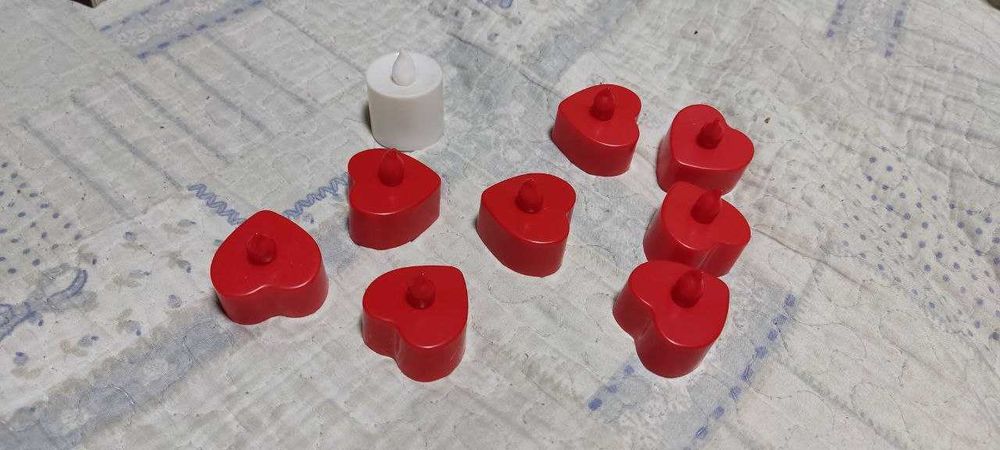 Набір декоративних свічок на батарейках святкові свічки на подарок