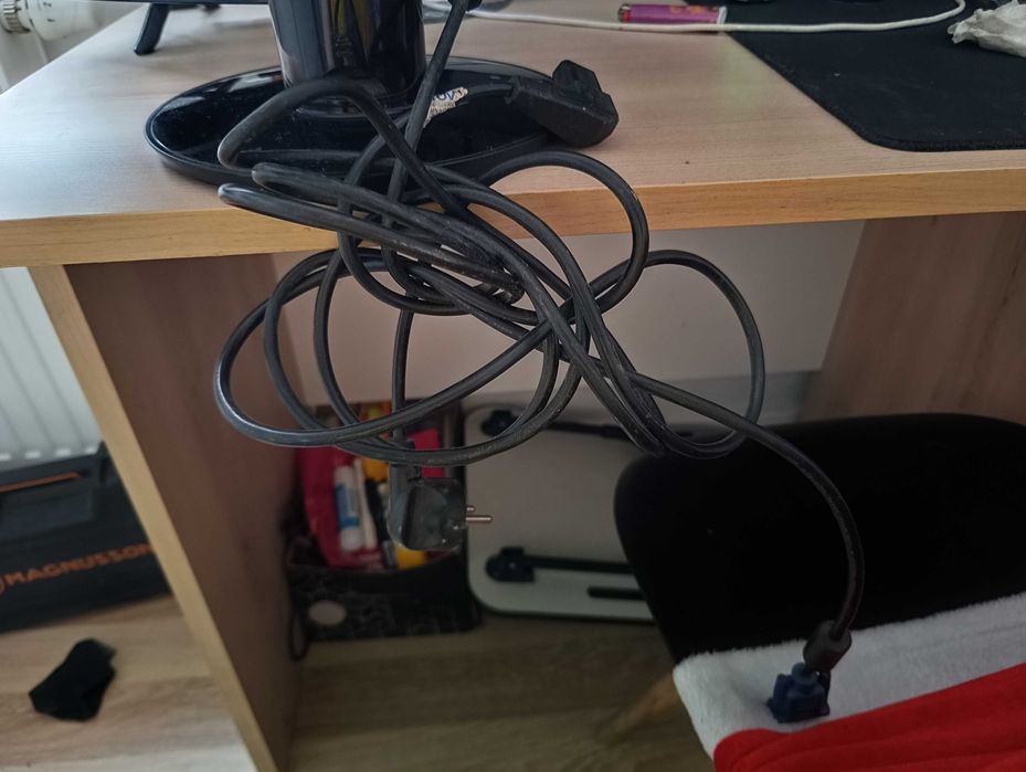 Monitor LG flatron w2252TQ