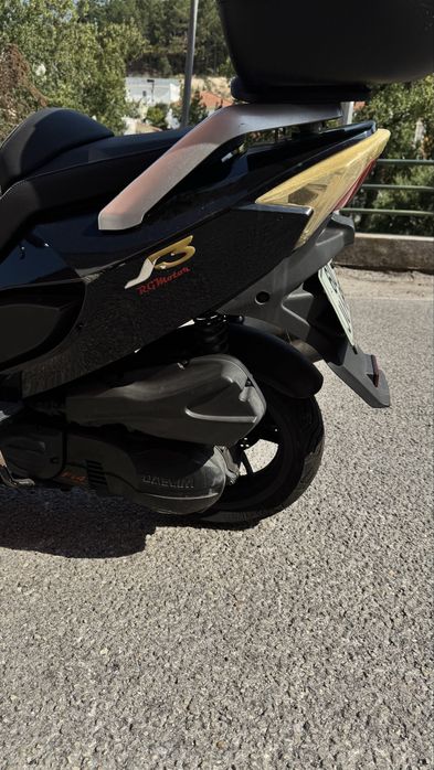 Scooter DAELIM S3 - 125 cc (PARA PEÇAS)