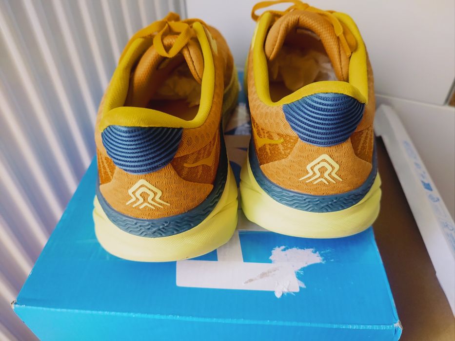Buty HOKA roz 46