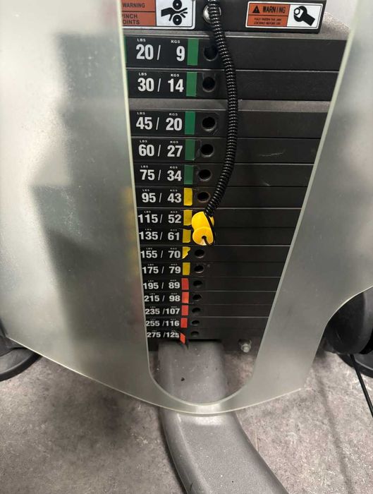 SPARTEK IMPULSE Lat Pulldown z komputerem/Mięsień Najszerszy Grzbietu