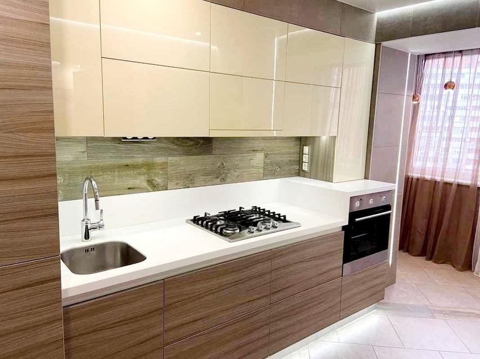Продам 2-кім. квартиру, пр. Аерокосмічний (Гагаріна), М Спортивна