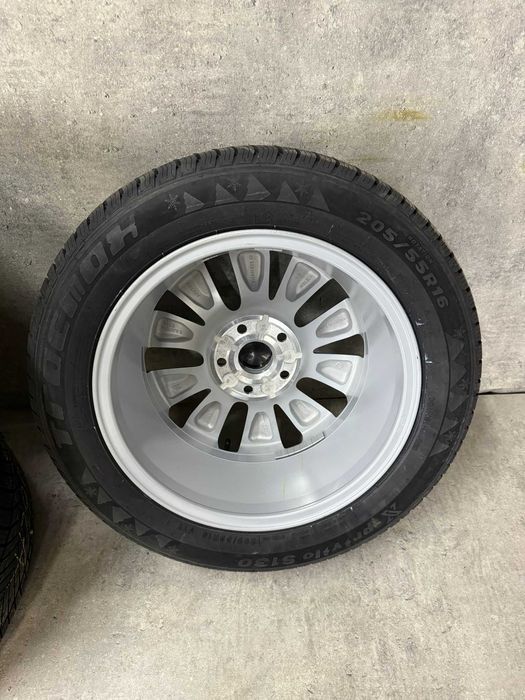 Koła zimowe Volkswagen Golf VII VIII Audi A3 16" 5x112 ET46 NOWE