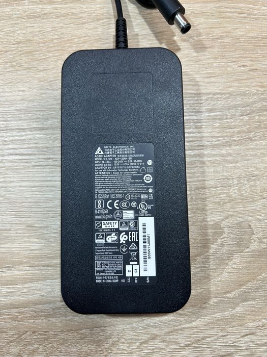 Блок живлення Dell 19.0v 6.32a 120w