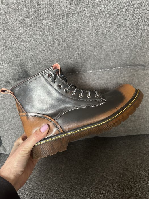Черевики у стилі Dr. Martens