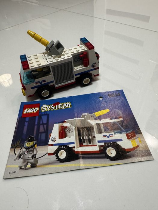 Lego 6614 Launch Evac 1