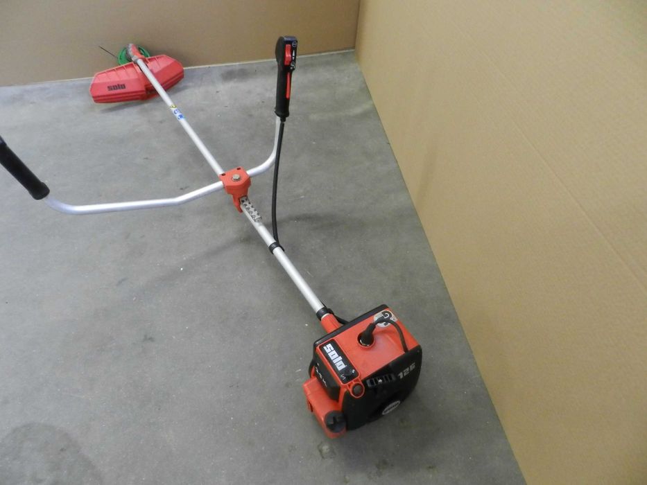 25k kosa spalinowa solo 126