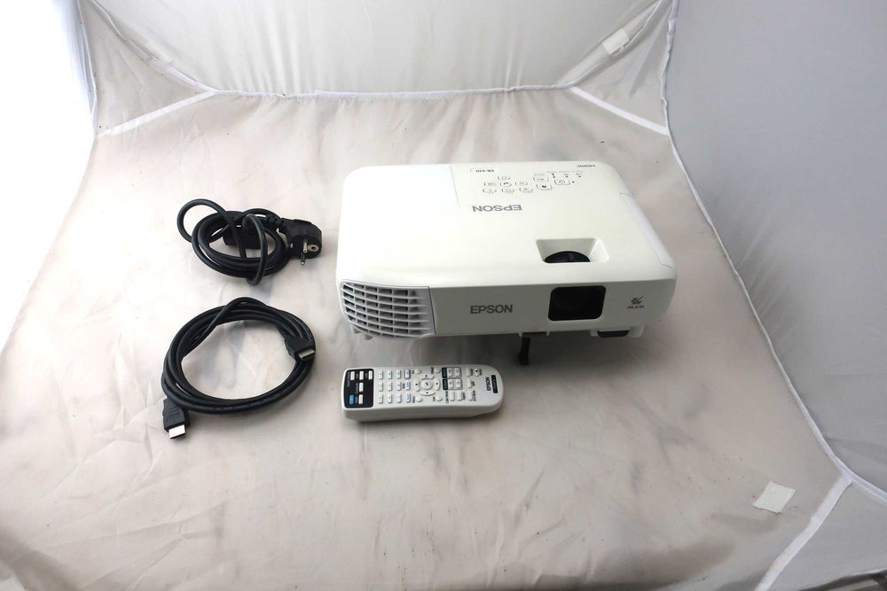 Projetor epson EB-E01