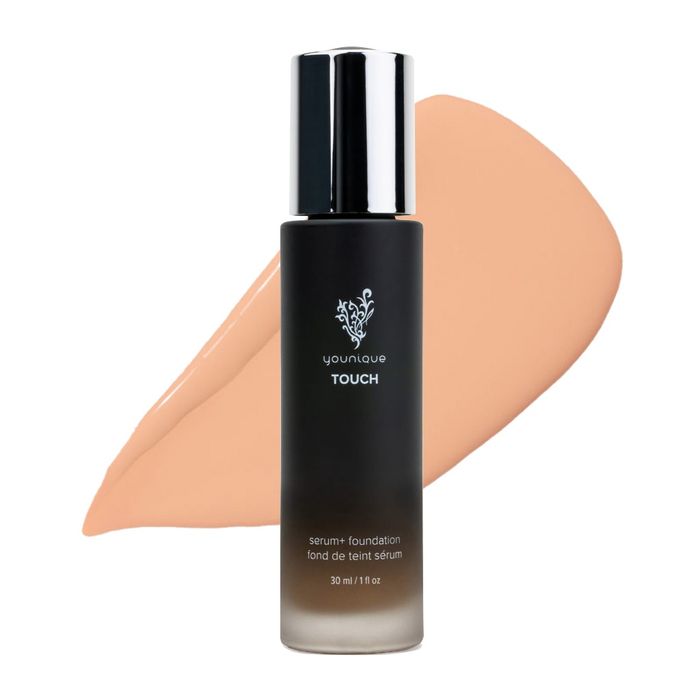 Podkład z serum od Younique