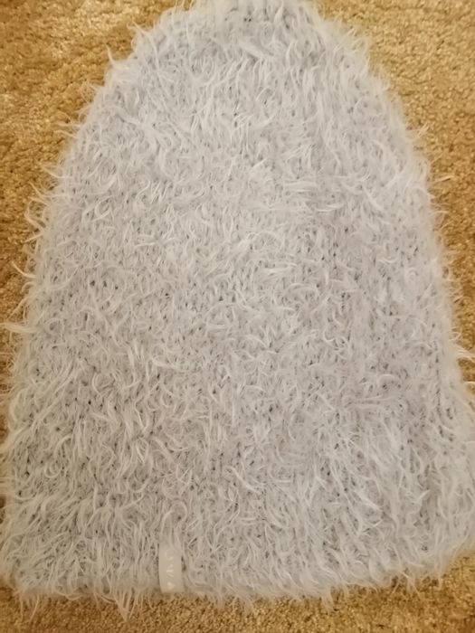 Czapka damska w rozmiarze 38 M