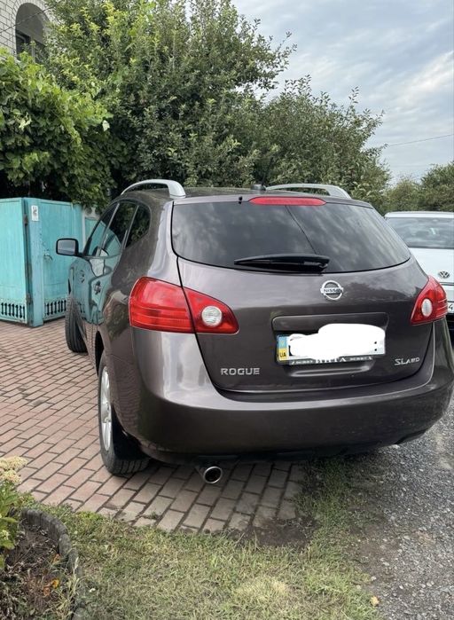 Продаж авто Nissan Rogue