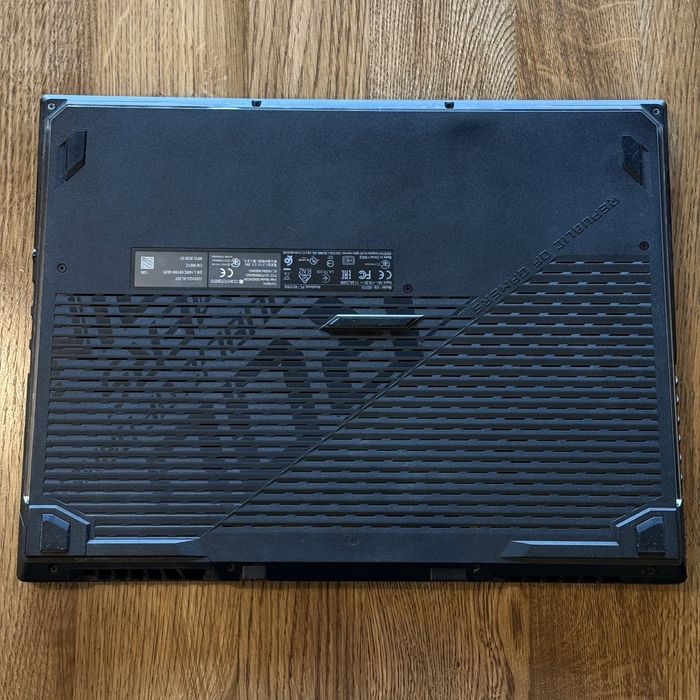 Ноутбук ASUS ROG