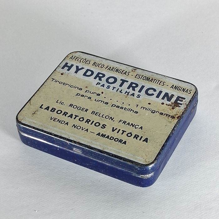 Lata antiga Hidrotricine