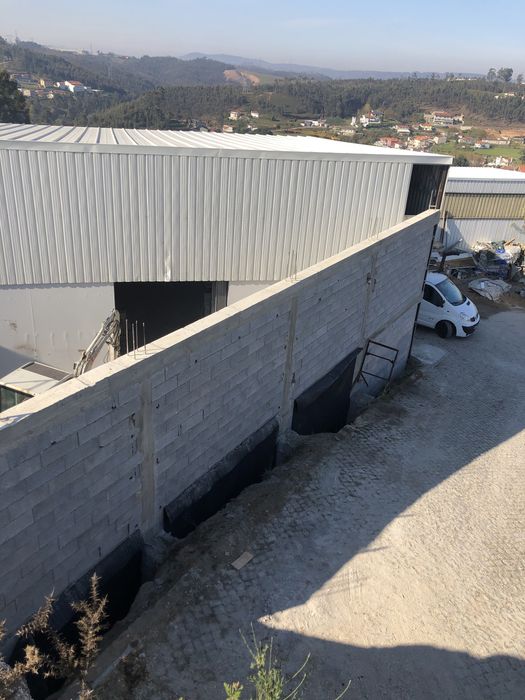 Muros em Bloco e betao