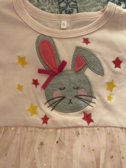 Платье нарядное для девочки 3 года