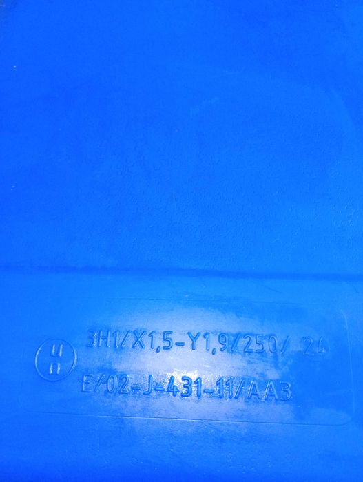 Kanister 20l  na wodę pitną, wino/oleje paliwo