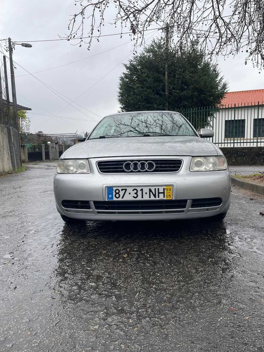 Audi A3 1.6 gasolina