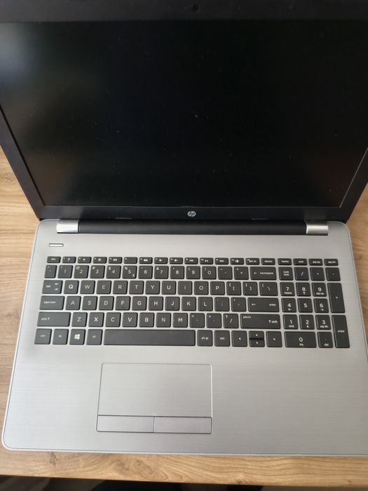 Laptop HP 250 g6 15,6" i3