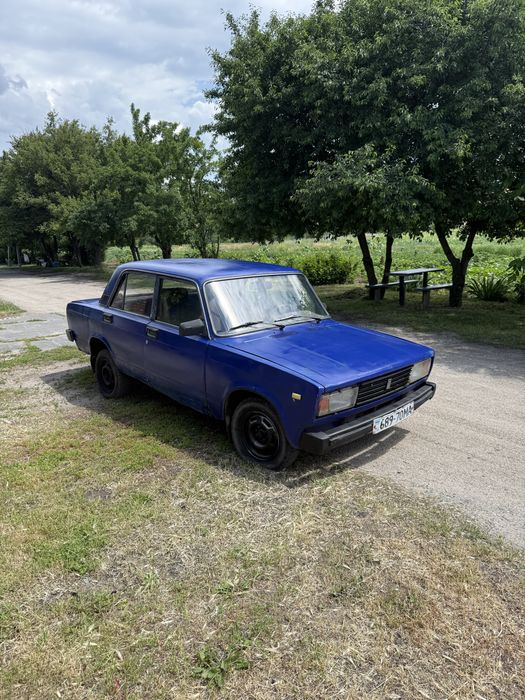 Продам ваз 2105 сів і поїхав
