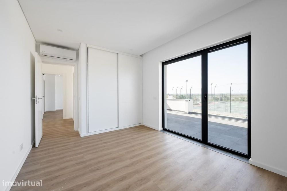 Moradia Geminada T4 com jardim, Comporta, Alcácer do Sal