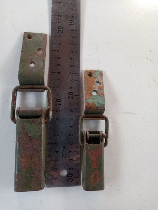 защелки (защіпки) завесы железные для ящиков, ульев