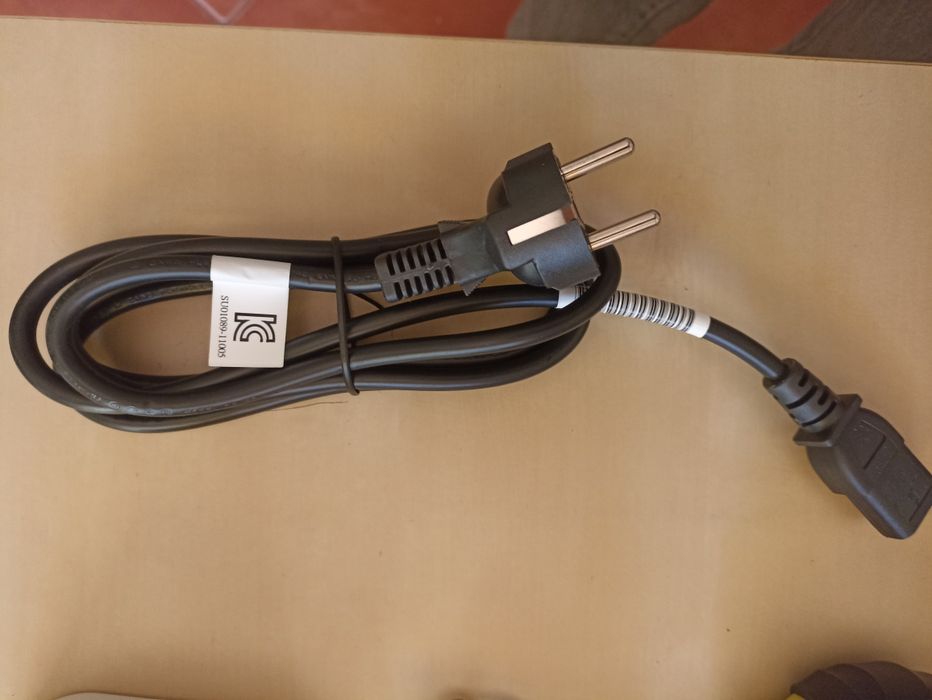 Cabos 220v 1m80cm