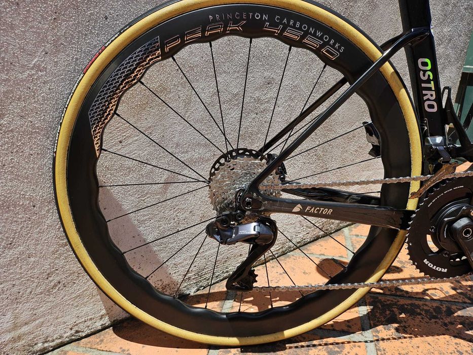 Bicicleta Como NOVA Factor Ostro Vam