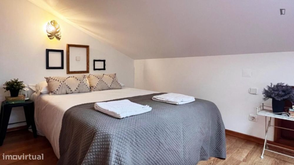 Quarto - localizado em Casal do Bispo Coimbra