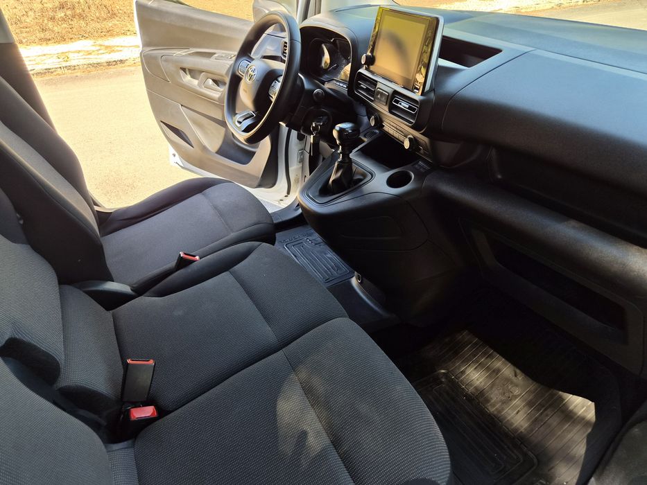 Toyota proace city longa