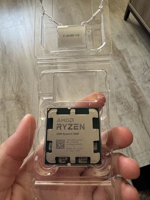 AMD Ryzen 5 7500F