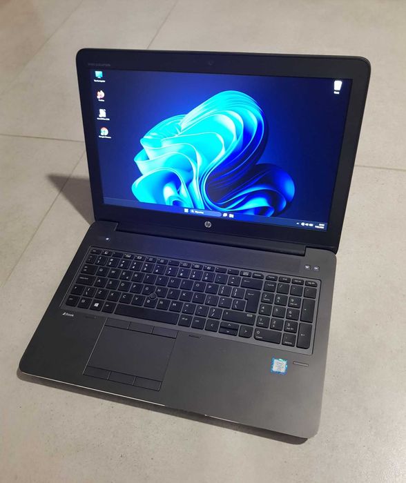 Wydajna stacja robocza HP ZBook - i7 - Quadro - 32GB - 512GB - Wind 11