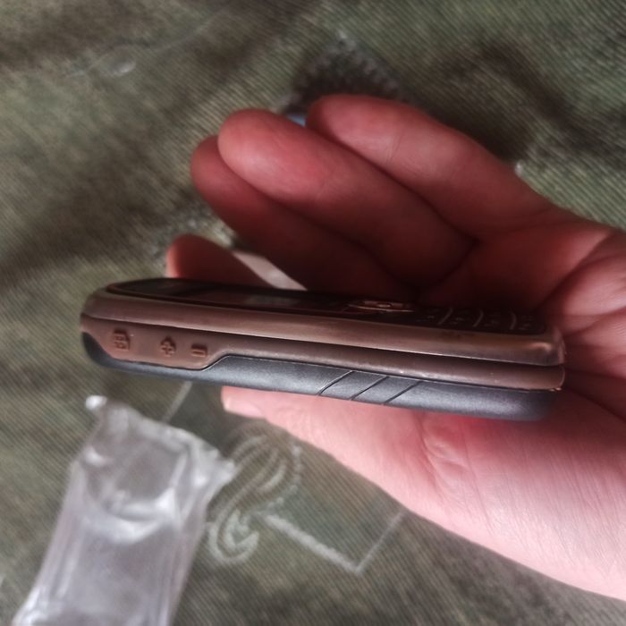 Nokia 5500 корпус + ещё корпуса