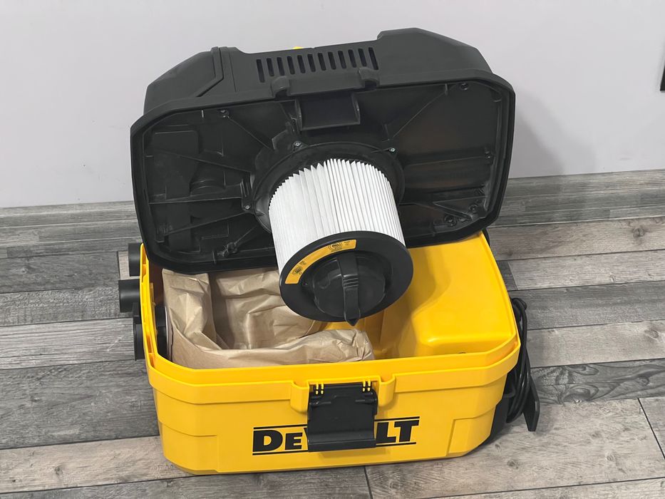 Odkurzacz DeWalt DXV15T  nowy + GRATIS, wystawiam FV