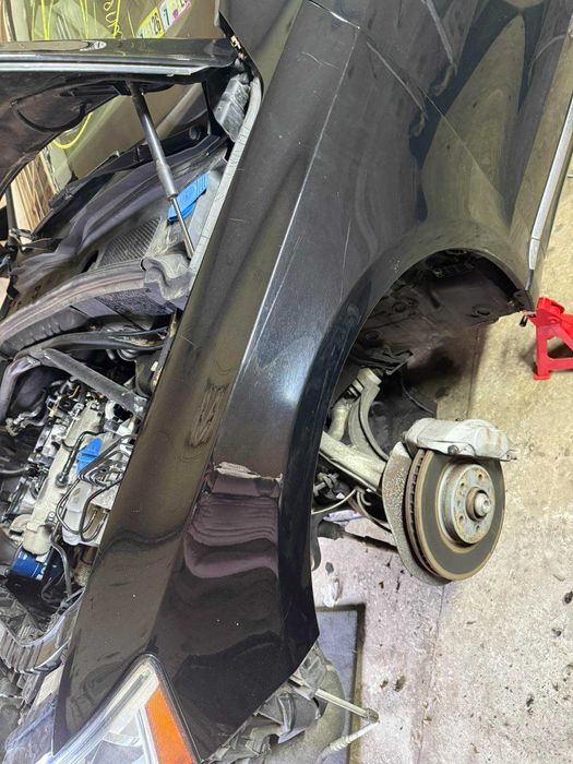 Крило крила переднє праве ліве левое Audi Q5 q5 Ауди 5  кю 5 2009-2017
