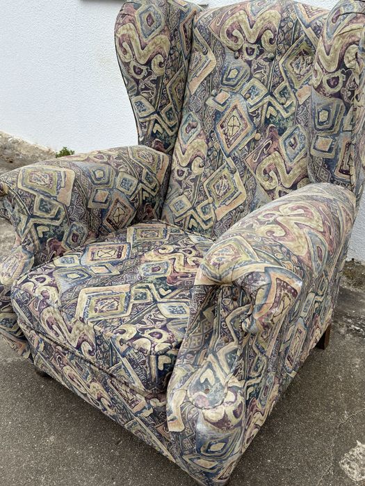 Conjunto de 3 sofás (em bom estado)