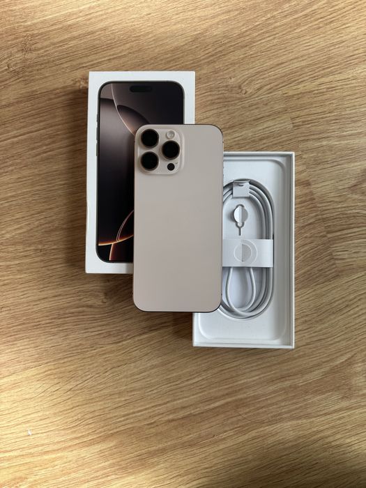 Iphone 16 Pro Max de 256gb com fatura e garantia ( Como Novo)
