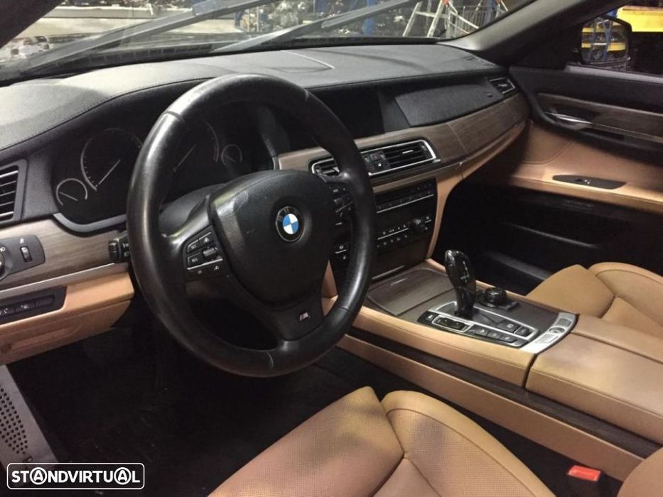 BMW 740 D (F01) XDRIVE PACK M DE 2011 PARA PEÇAS