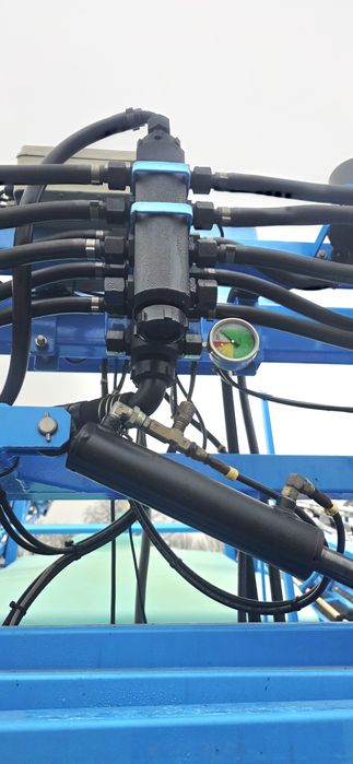 Opryskiwacz Berthoud Mayor 3200 28/27/24/21 m . ( Nie Kuhn/Hardi).ARAG