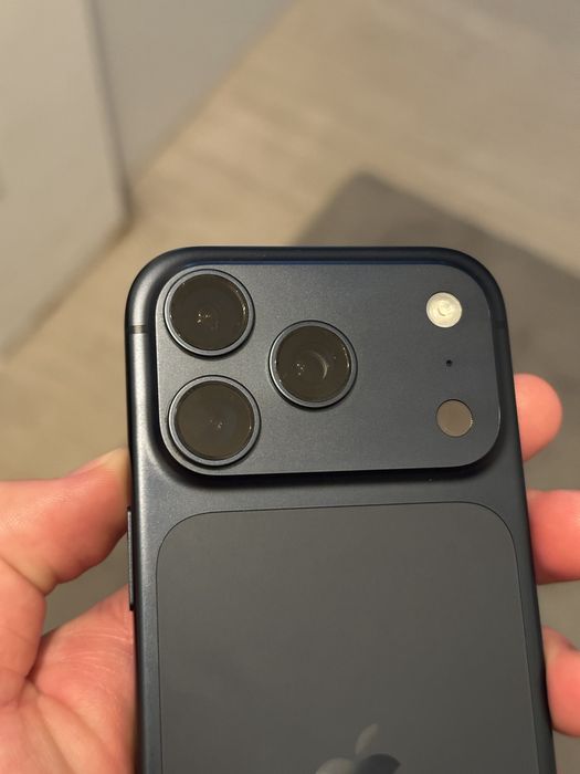 iPhone 17 Pro 256GB Niebieski 100% Bateria