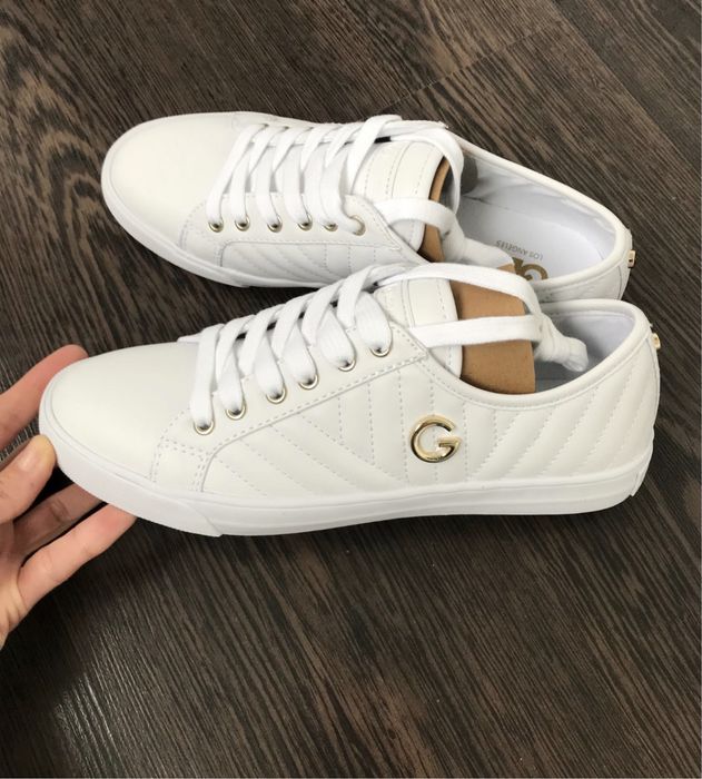 Кеди білі Guess, размер 9.5Us