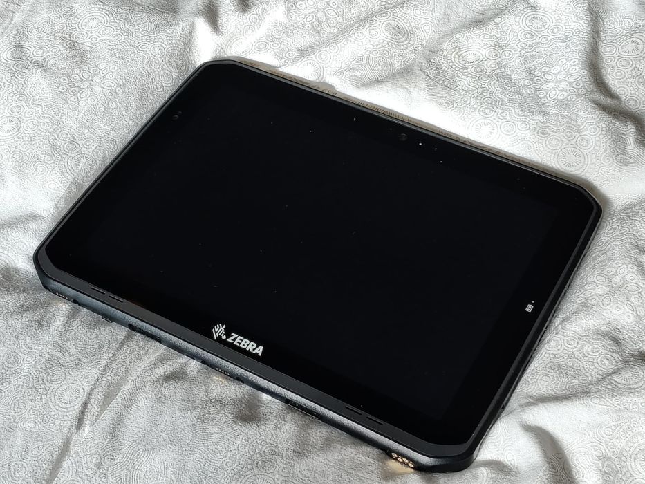 Zebra ET80 Rugged 2-in-1 Tablet Profissional