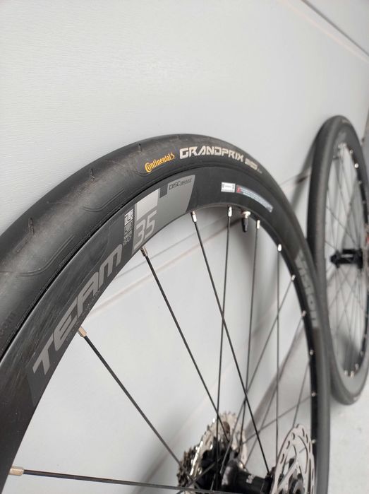 Komplet kół szosowych VISION Team 35 DISC