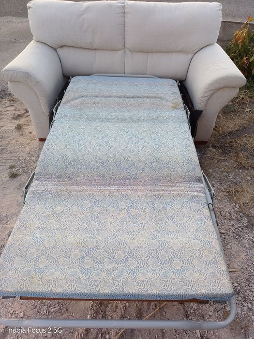 Conjunto  de sofas beje claro