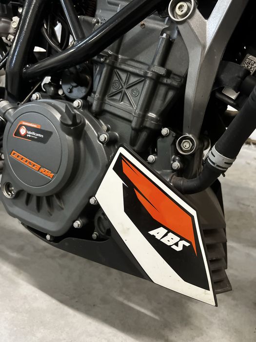 KTM DUKE  (2017)