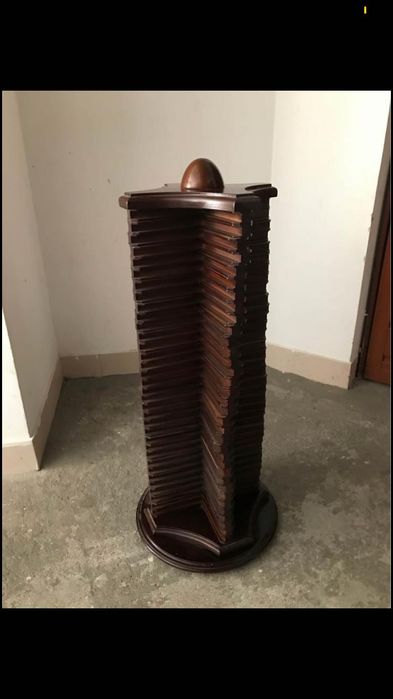 Porta CD/DVD rotativo