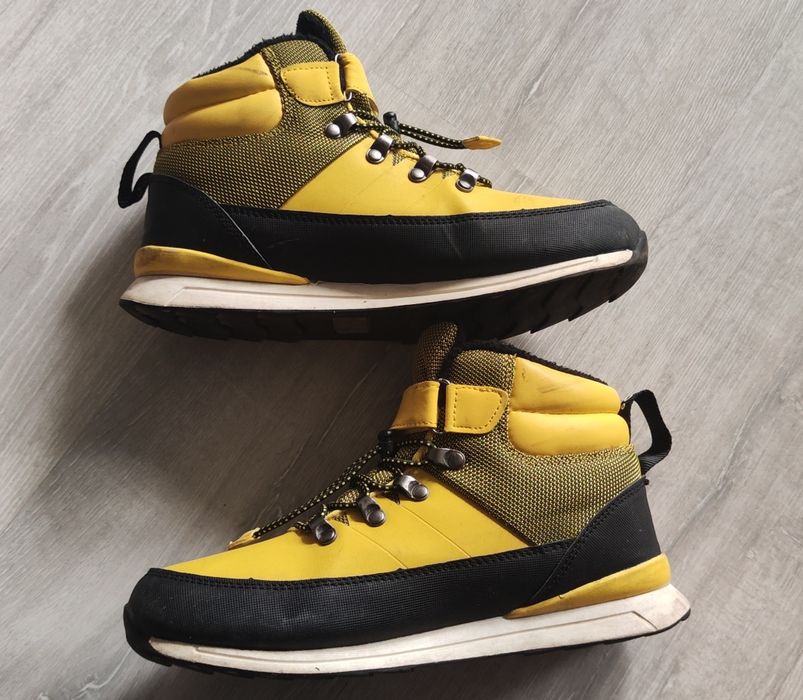 Reserved buty chłopięce trzewiki sneakersy wysokie 39