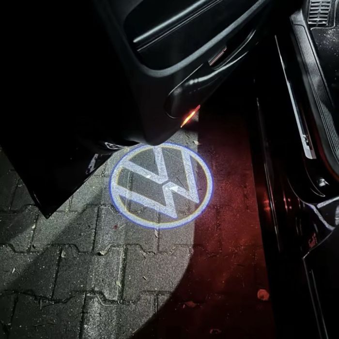 Підсвітка дверей проєкція VW Passat Golf Tiguan Touareg CC Jetta