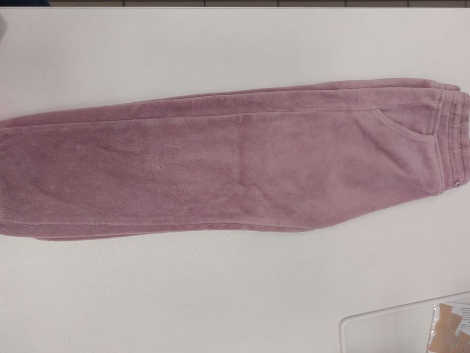 Spodnie dresowe cool club 98.