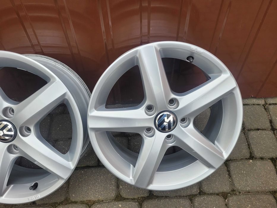 Felgi aluminiowe R 16  VW   Orginał